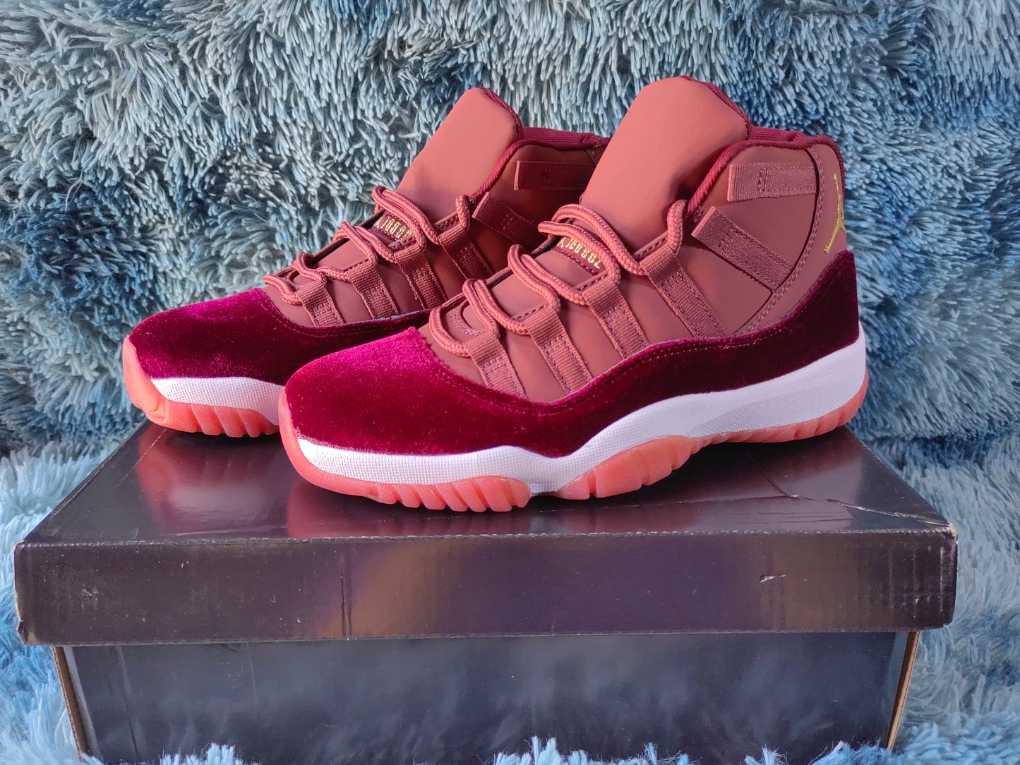 JORDAN 11 “Heiress”