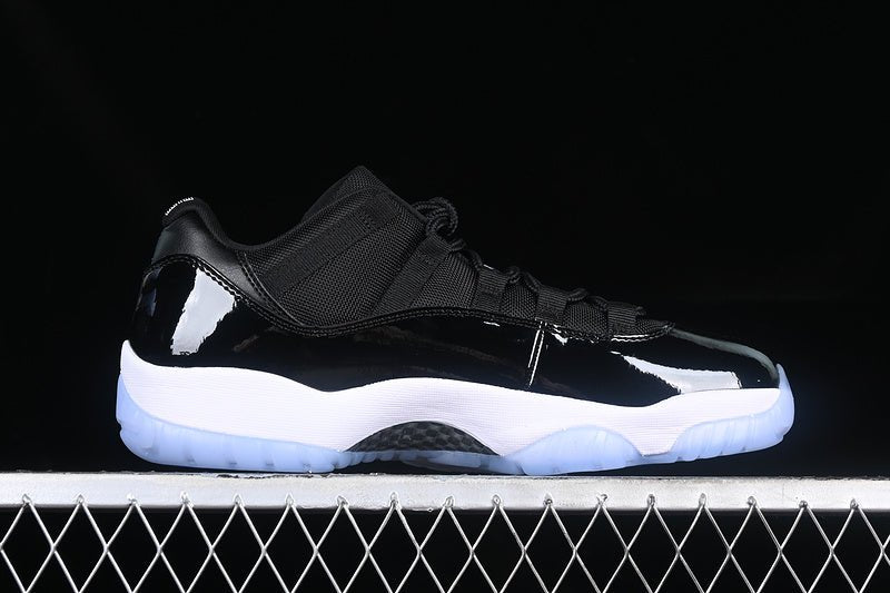 AIR JORDAN 11 RETRO LOW SPACE JAM BLACK