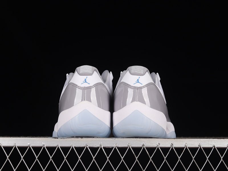 AIR JORDAN 11 RETRO LOW WHITE/UNIVERSITY BLUE