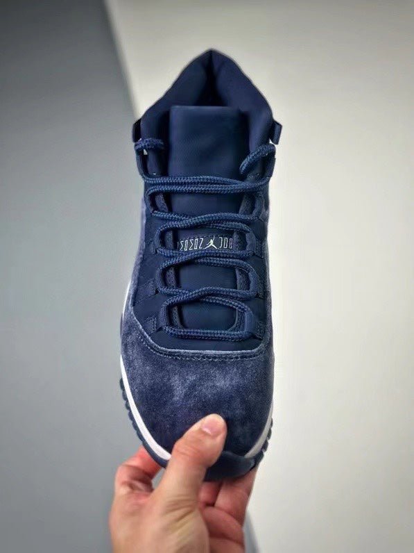 Air Jordan 11 retro“Midnight Navy”