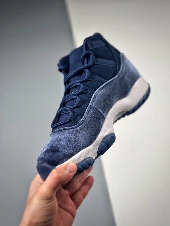 Air Jordan 11 retro“Midnight Navy”