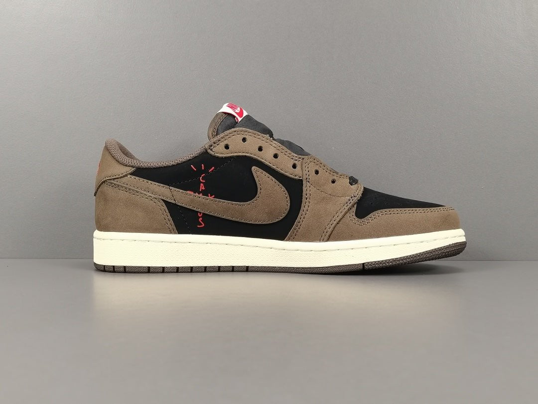 JORDAN 1 LOW OG SP x TRAVIS SCOTT