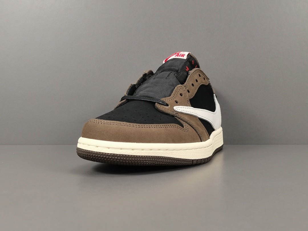 JORDAN 1 LOW OG SP x TRAVIS SCOTT