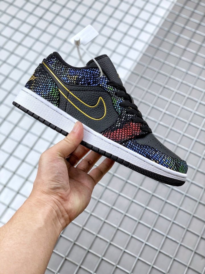 JORDAN 1 LOW x MULTICOLOR SNAKESKIN