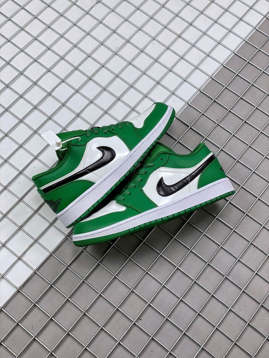 JORDAN 1 LOW x PINE GREEN