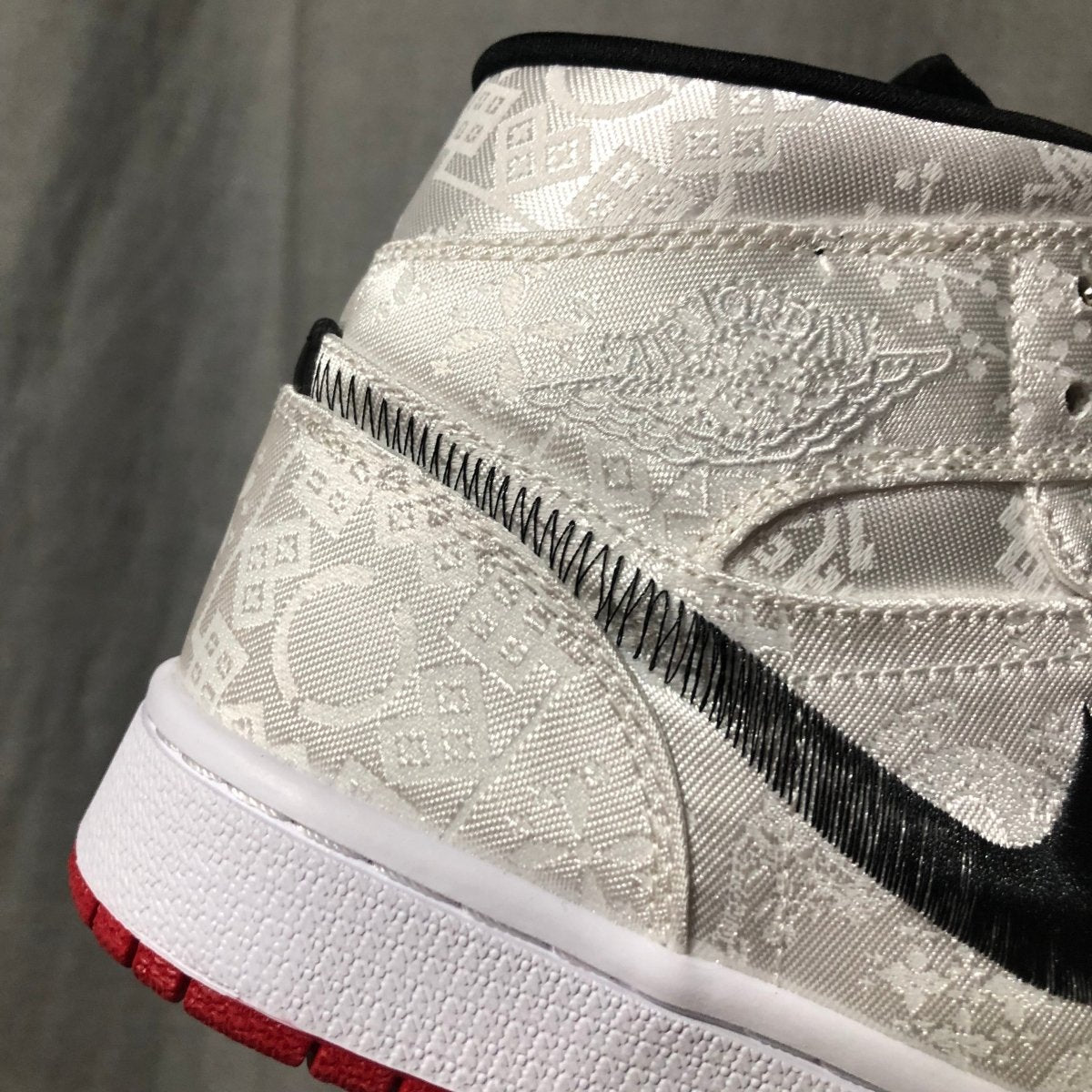 JORDAN 1 MID SE x FEARLESS EDISON CHEN CLOT