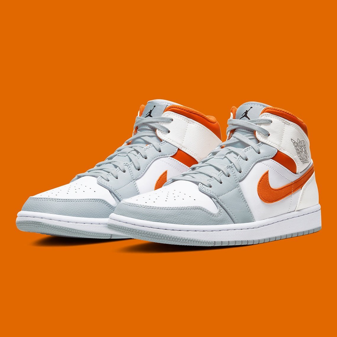 JORDAN 1 MID x STARFISH PURE PLATINUM