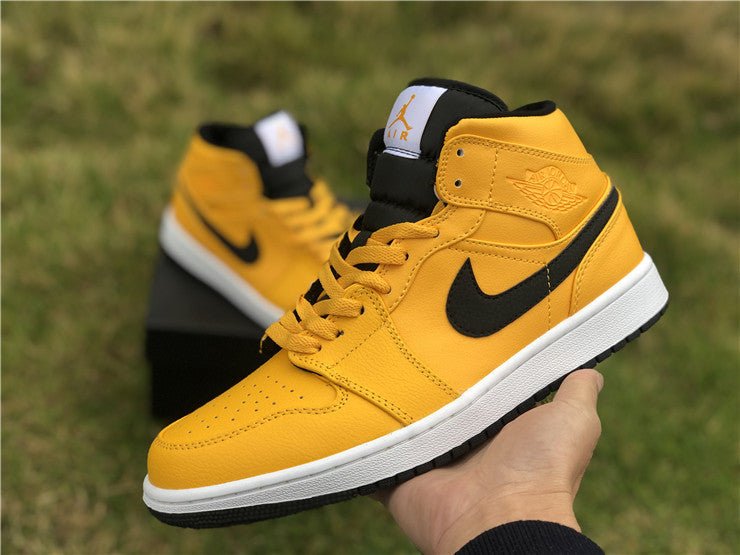 JORDAN 1 MID x UNIVERSITY GOLD BLACK