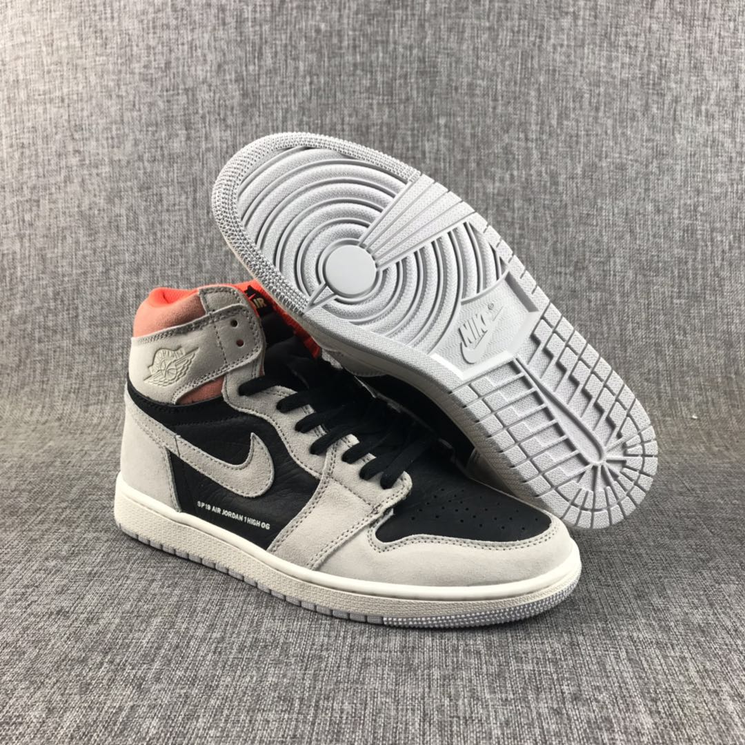 JORDAN 1 RETRO HIGH x NEUTRAL GREY HYPER CRIMSON