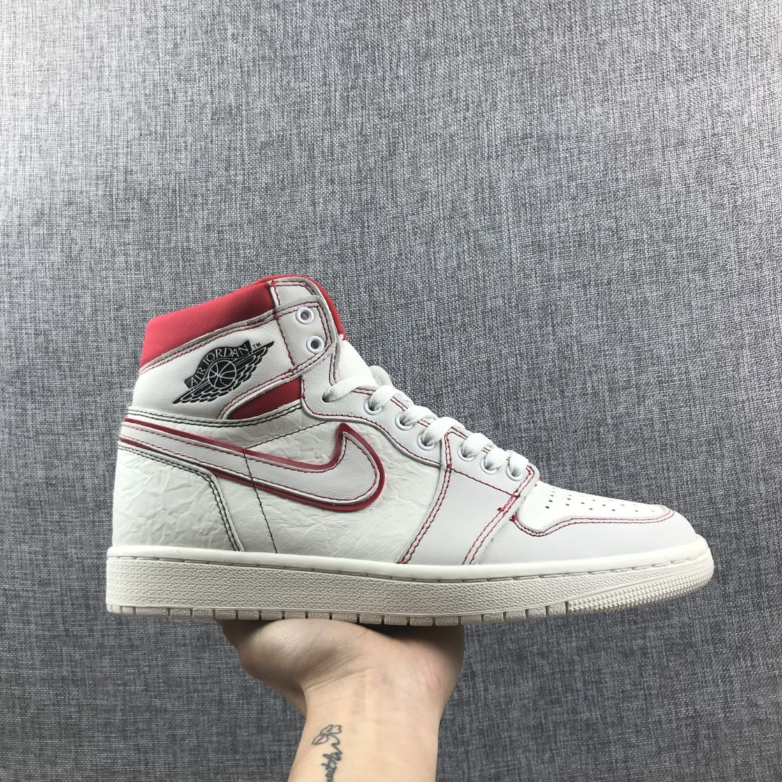 JORDAN 1 RETRO HIGH x PHANTOM GYM RED