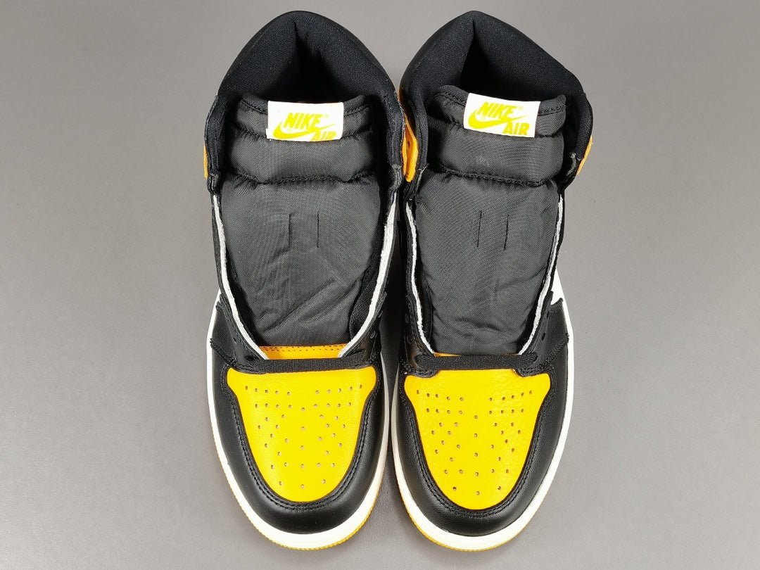 JORDAN 1 RETRO HIGH x TAXI