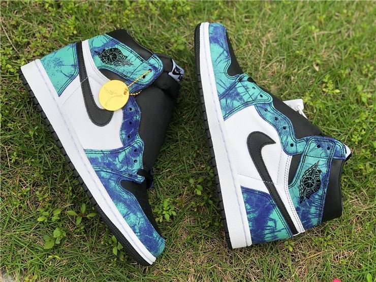 JORDAN 1 RETRO HIGH x TIE DYE