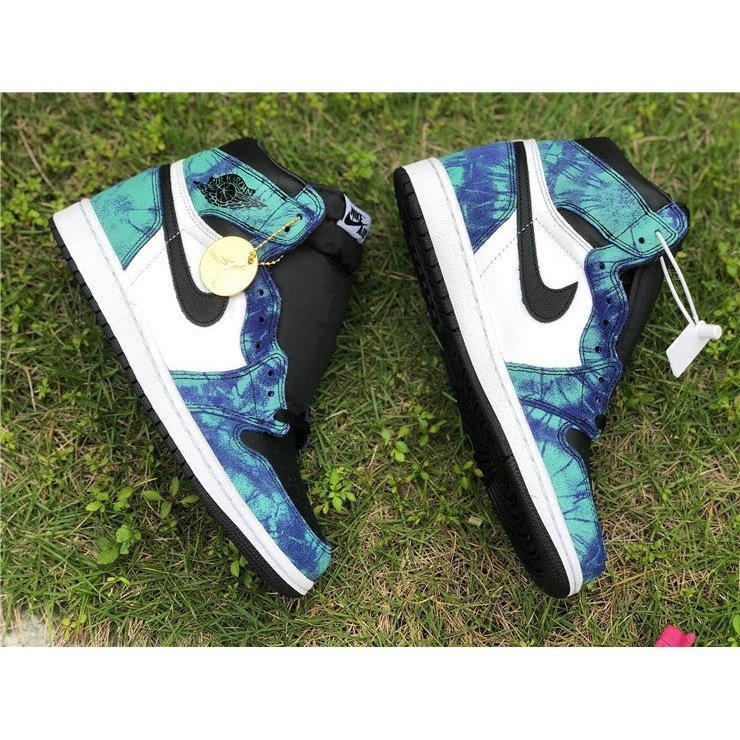 JORDAN 1 RETRO HIGH x TIE DYE