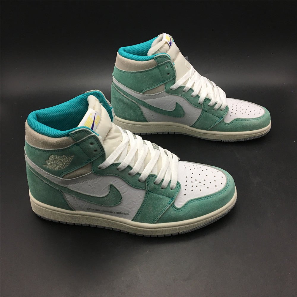 JORDAN 1 RETRO HIGH x TURBO GREEN