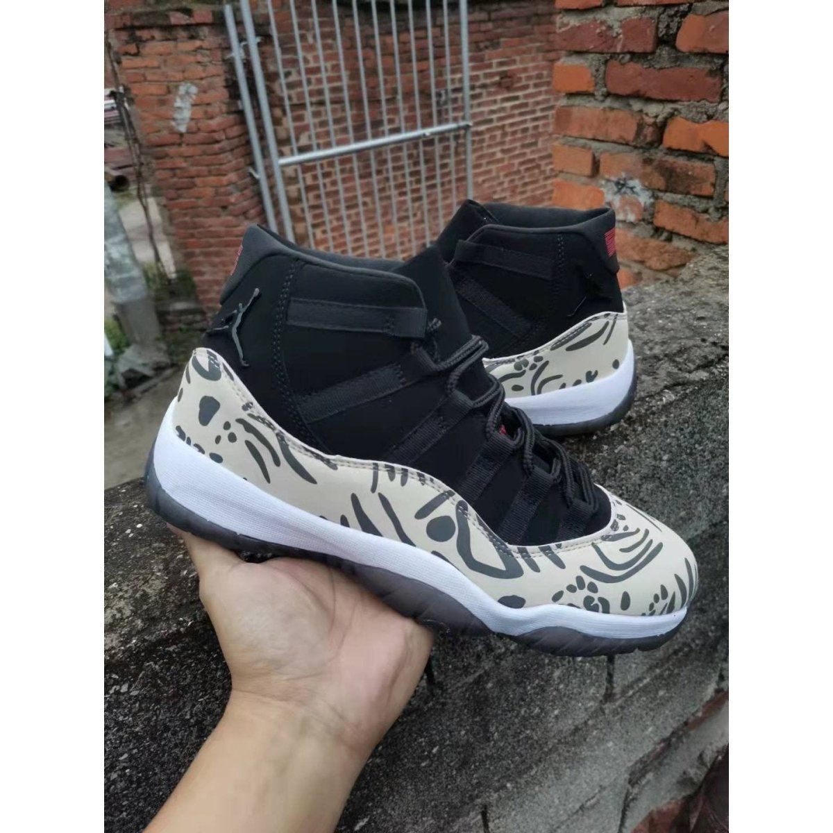 JORDAN 11 RETRO x ANIMAL INSTINCT