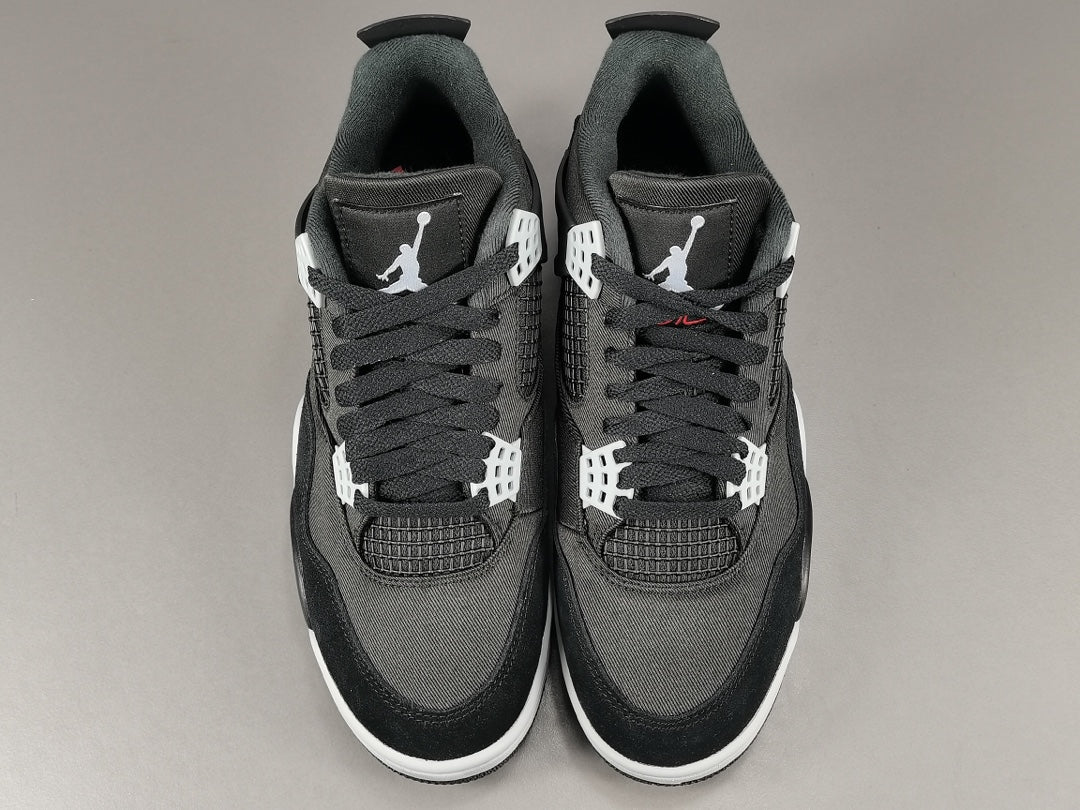 JORDAN 4 x BLACK CANVAS