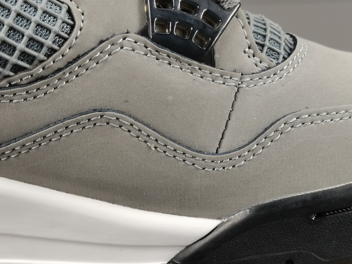 JORDAN 4 x COOL GREY