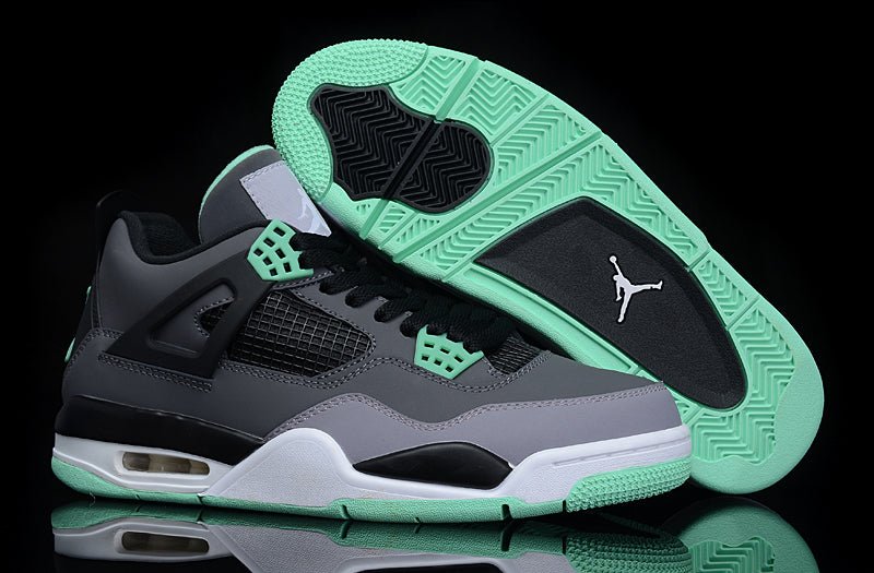 JORDAN 4 x GREEN GLOW