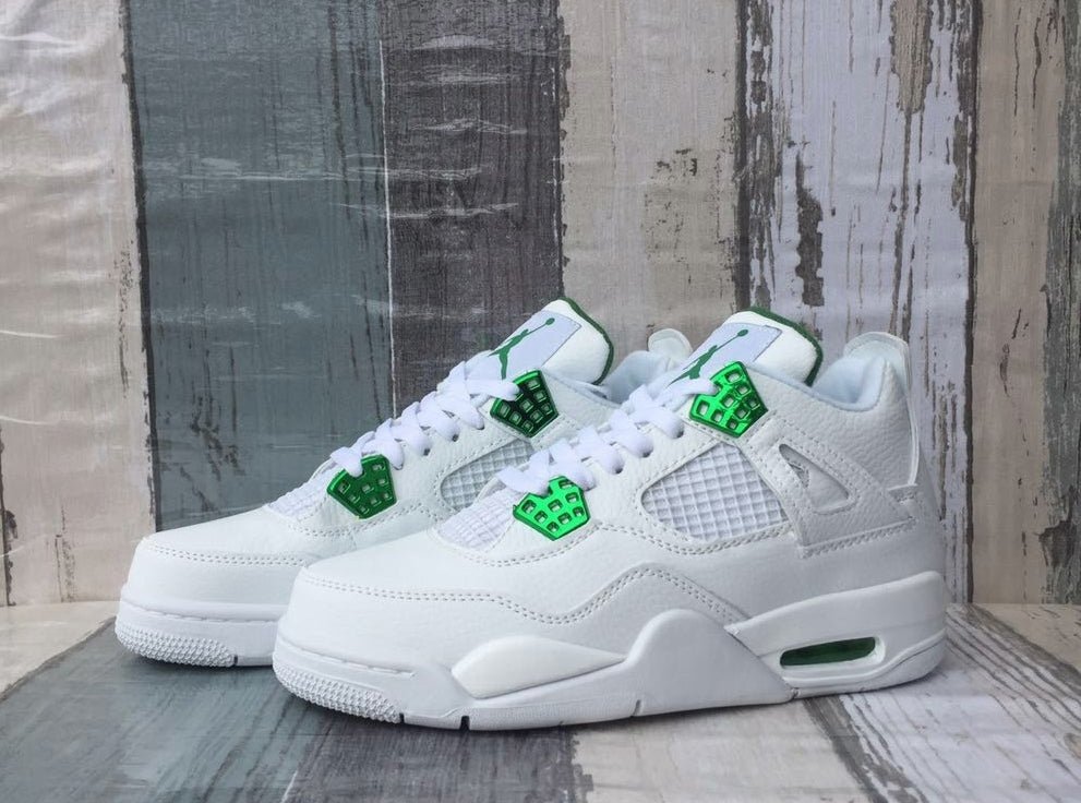 JORDAN 4 x METALLIC GREEN