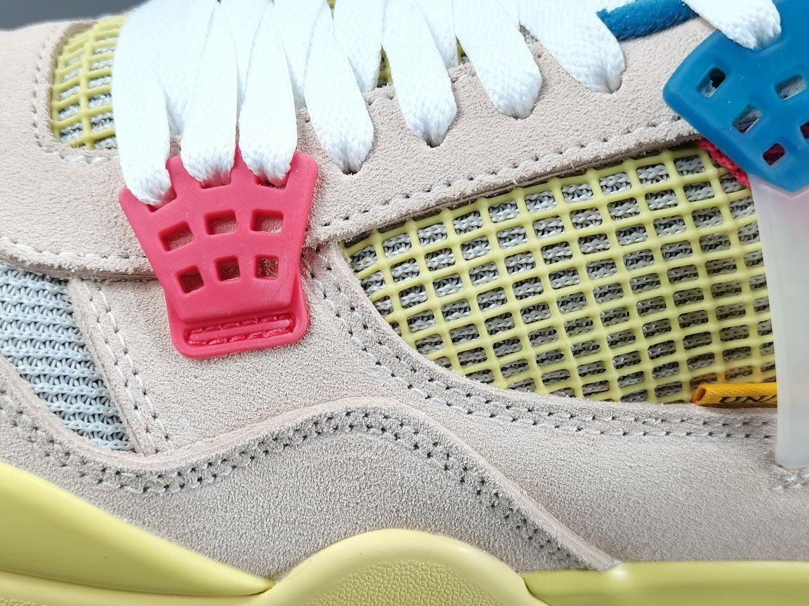 JORDAN 4 x UNION GUAVA ICE