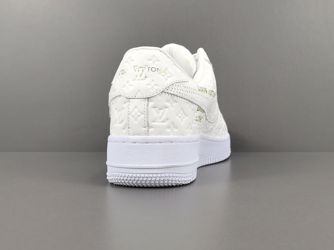 NIKE AIR FORCE 1 x LOUIS VUITTON WHITE