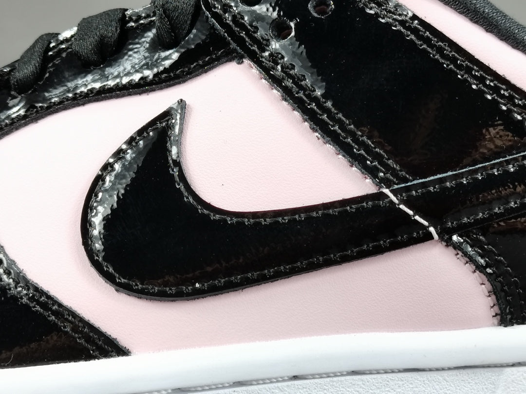 NIKE DUNK x PINK FOAM BLACK