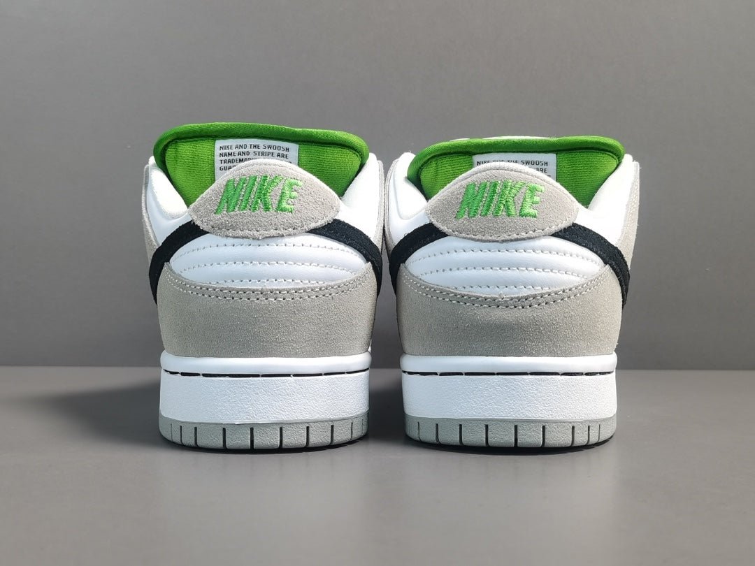 NIKE SB DUNK x CHLOROPHYLL